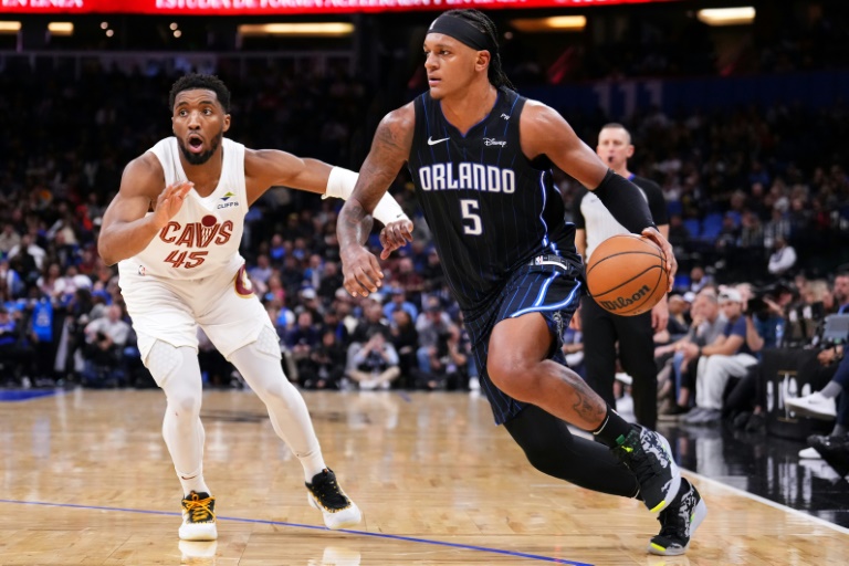 Orlando Magic katkaisi Cleveland Cavaliersin 16 ottelun voittoputken runkosarjassa